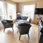 Svanhild - 1-2km From The Sea By Interhome Casa de Férias *