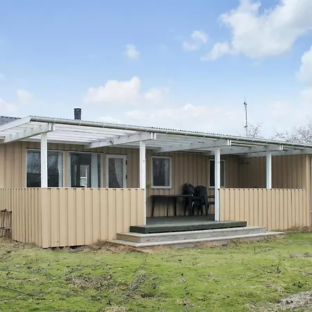 Svanhild - 1-2km From The Sea By Interhome 펜션
