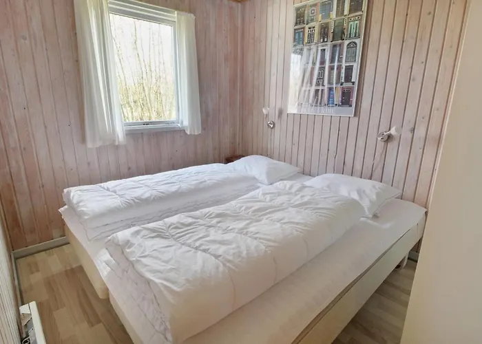 Svanhild - 1-2km From The Sea By Interhome